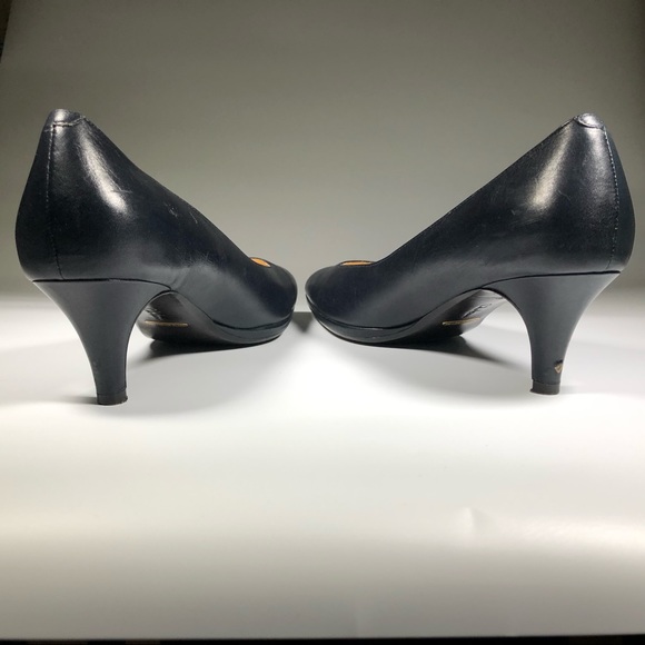 Cole Haan D28019 Black Leather Pumps Heels 2.25” - Picture 4 of 8